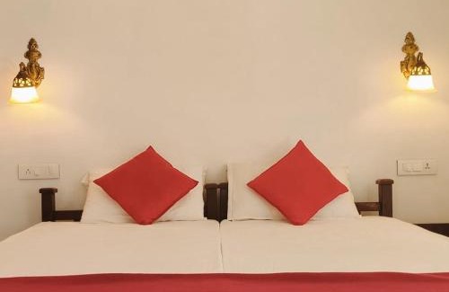 Kuzhuppilly Cama Y Desayuno | Lakefront Beach Homes
