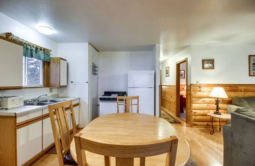 Puposky Cabina | Lakefront Bemidji Getaway w/ Community Beach!