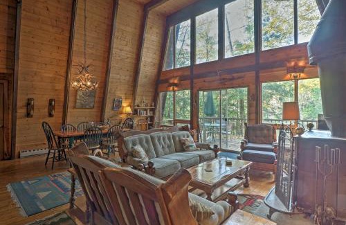 Glendale Casa | Lakefront Berkshires Retreat with Deck, Dock and Boat!