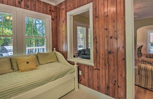 Buford Casa | Lakefront Buford Getaway w/ Dock + Sundeck!