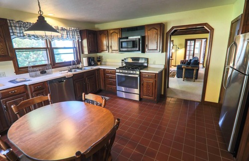 Presque Isle Casa | Lakefront Cabin #8 The Musky House