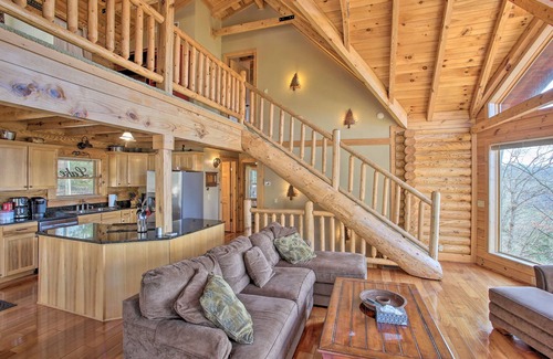 Albany Cabina | Lakefront Cabin at Dale Hollow Lake! 5 minutes from Wolf River Marina