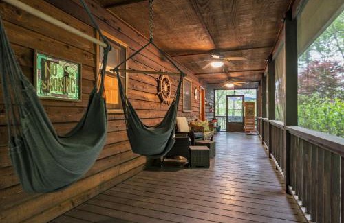 Unaka Casa | Lakefront Cabin Bordering Nat Park with Hot Tub! cabin