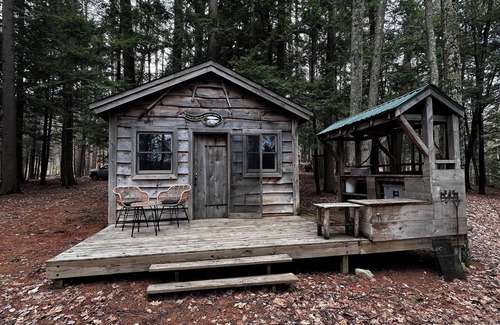 Hadley Alquiler De RV | Lakefront Cabin & Campsite in the Adirondacks - Lake George/Saratoga vicinity.