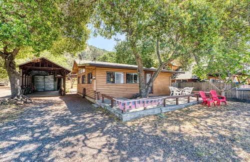 Clearlake Cabina | Lakefront Cabin on Silverado Beach