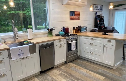 Long Eddy Casa | LAKEFRONT Catskill Lake Escape