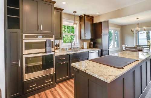 Lake Wissota Casa | Lakefront Chippewa Falls Haven w/ Private Deck!