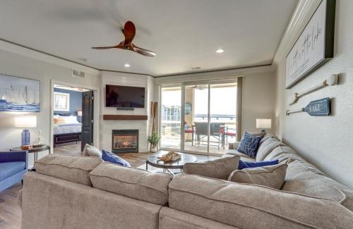 Osage Beach Apartamento | Lakefront Condo with Pool Access in Osage Beach!