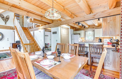 Corinth Casa | Lakefront Corinth Log Home: Private Dock, Fire Pit