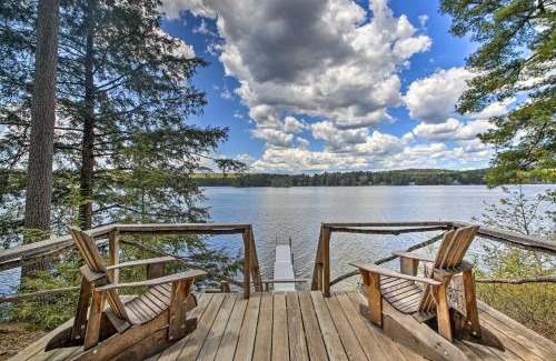 Oxford Casa | Lakefront Cottage Boat Dock, Patio and Kayaks!