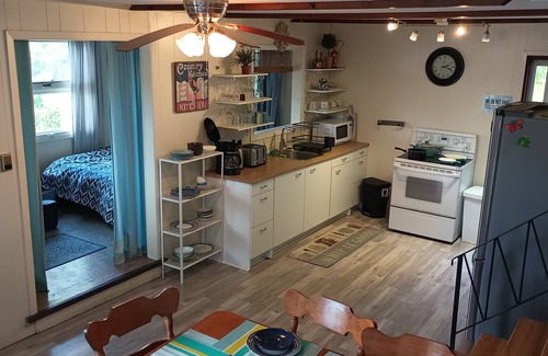 Rideau Lakes Cabaña | Family vacation on Benson Lake, Rideau Canal