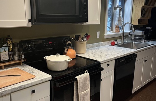 Winthrop Cabina | Lakefront Cottage - sleeps 6 - 2 baths
