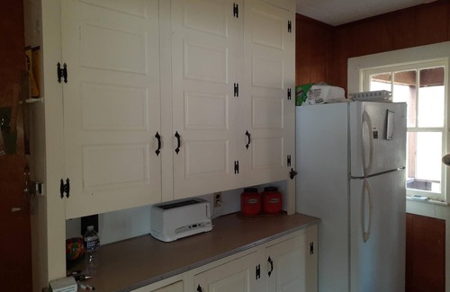 Cuba Cabaña | Lakefront Cottage with Private Dock & Deck - Great for Fishing and Water Sports!