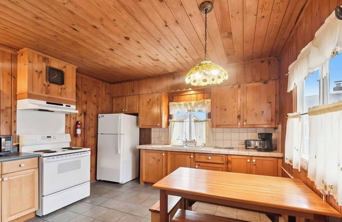Greenbush Apartamento | Lakefront Cottages 4 & 5 - 6BR Retreat for 12