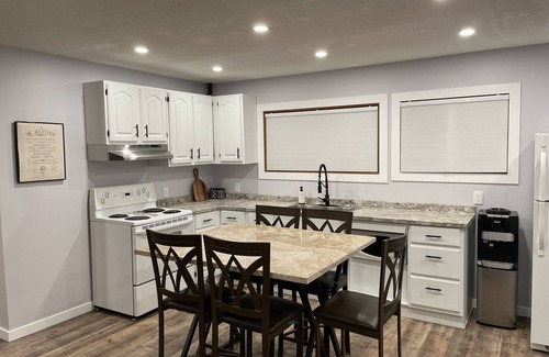 Sandy Hook Cabaña | Lakefront Couples’ Retreat with Indoor Hot Tub, Spa Bathroom & Cozy Fireplace
