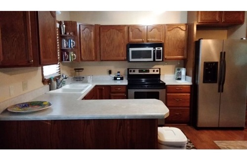 Fair Play Casa | Lakefront/cove Safe Neighborhood Lg decks Waterfall 100 yds away & Internet