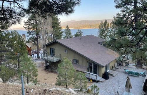 Fawnskin Casa | Lakefront Deep Water - Water and Wilderness Views from every Room!