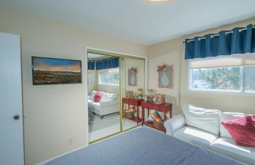 Fawnskin Casa | Lakefront Deep Water - Water and Wilderness Views from every Room!