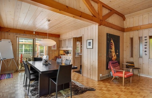Land O Lakes Casa | Lakefront dog-friendly home & cottage with dock, sauna, Ping-Pong, fireplace