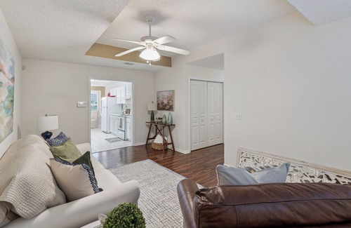 Dock Junction Casa | Lakefront/Dog Friendly!