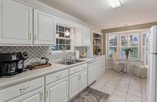 Dock Junction Casa | Lakefront/Dog Friendly!
