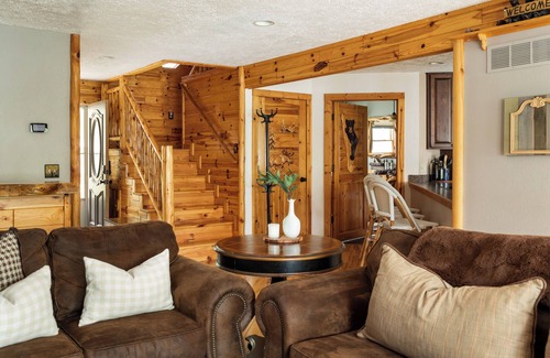Kalkaska Cabina | Lakefront + Dog-friendly + Sunset View + ORV Trail