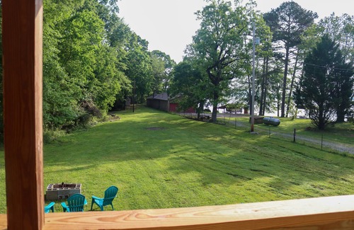Spring City Casa | Lakefront Escape at Watts Bar Lake