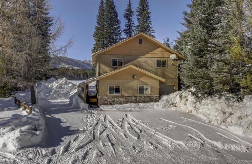 Donnelly Casa | Lakefront Escape by Casago McCall - Donerightmanagement