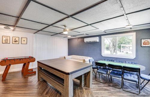 Carolyn Estates Casa | Lakefront Escape with Game Room and Dock in Mabank!