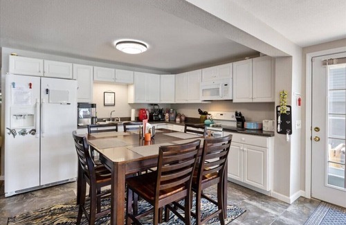 Rocky Mount Casa | Lakefront Fishing Retreat with Trailer Parking Nearby!
