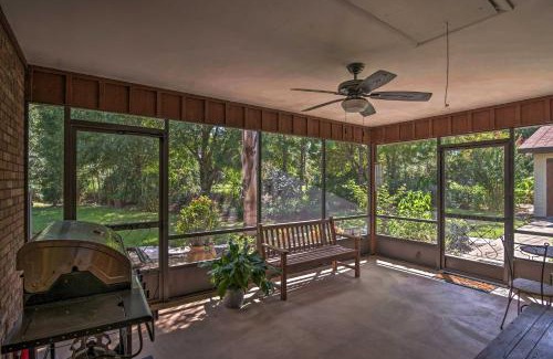Florida South Atlantic Coast Casa | Lakefront Frostproof Vacation Rental with Beach!