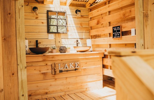 Mooresburg Complejo | Lakefront Glamping Resort Cherokee Lake Tennessee Site 4