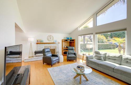 Pismo Beach Casa | Lakefront Grover Beach Home about Walk to Ocean!