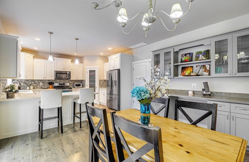 Burley Casa | Lakefront Home by Gig Harbor: Quiet Family Retreat