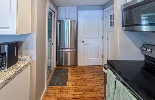 Crystal Beach Casa | Lakefront home, deck, dock, kayaks, wifi, TVs, views, central air, balcony