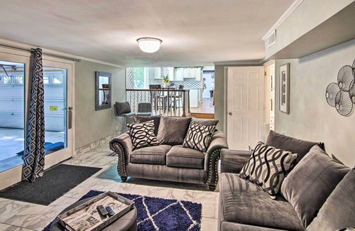 Green Hill Casa | Lakefront Home in Quiet Cove w/ Patio & Kayaks!