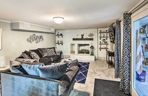 Green Hill Casa | Lakefront Home in Quiet Cove w/ Patio & Kayaks!