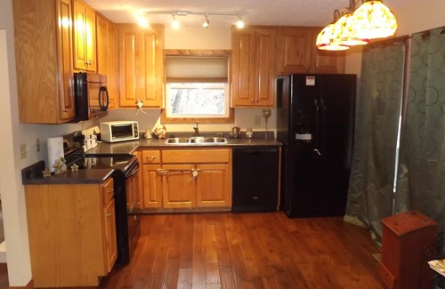 Speedwell Casa | Lakefront Home con Dock Booking ¡Temporada 2020!