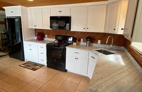 Oxford Casa | Lakefront Home w / Hermosa vista al atardecer y al agua (OFERTA ESPECIAL LAST 2 WKS JUNE)