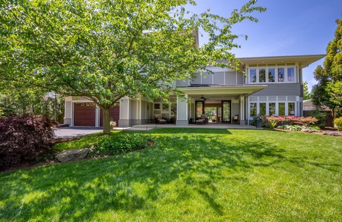 Annapolis Casa | Lakefront home with private pool, hot tub, outdoor space, central AC, & W/D