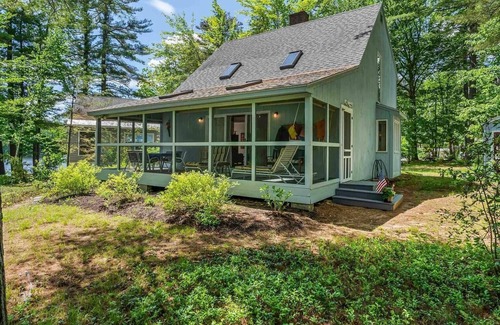Shapleigh Casa | Lakefront Home with Private Dock and Kayaks/SUPs Please note that this home does not have air conditioning. Box fans are provided and because of our proximity to the lake, it is cooler in the evenings.