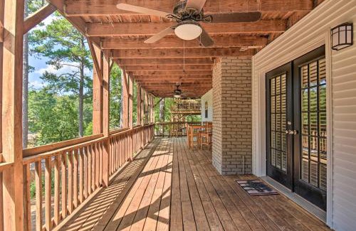 Piney Casa | Lakefront Home with Private Dock in Hot Springs!