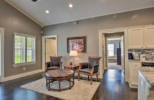 Piney Casa | Lakefront Home with Private Dock in Hot Springs!