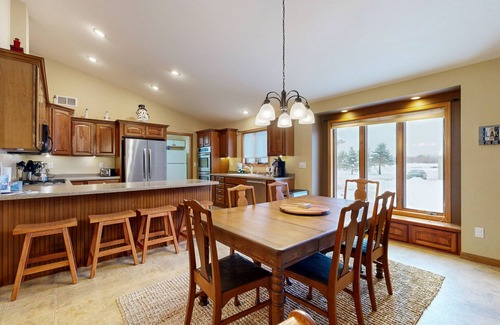 Friendship Casa | Lakefront home with grill, firepit, pool table, jetted tub