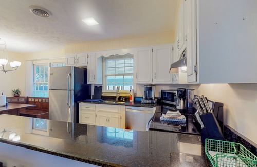 Leesville Casa | Casa frente al lago, ideal para familias y para perros, con base y firepit