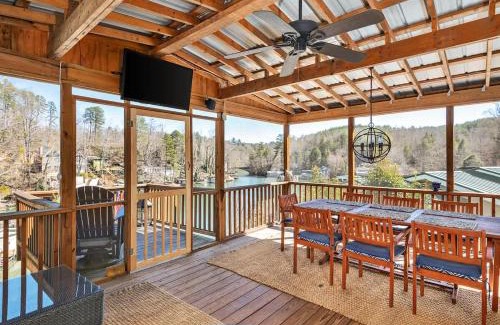 Garner Cove Casa | Lakefront House In A Quiet Cove - Kayaks Available