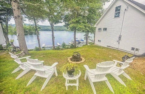 New Hampton Casa | Lakefront House with Beautiful Views