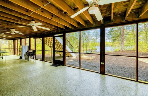 Mineral Casa | Lakefront Lake Anna Views, Boat Dock, Firepit, Deck