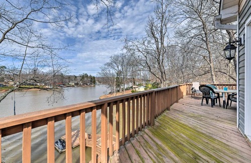 Southmont Casa | Lakefront Lexington House with Spacious Deck!