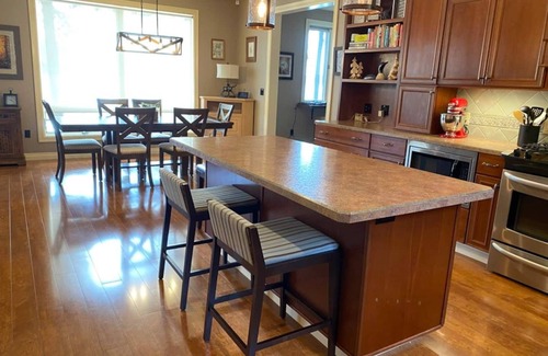 Town of Clifton Casa | Lakefront living with incredible lake and mountain views